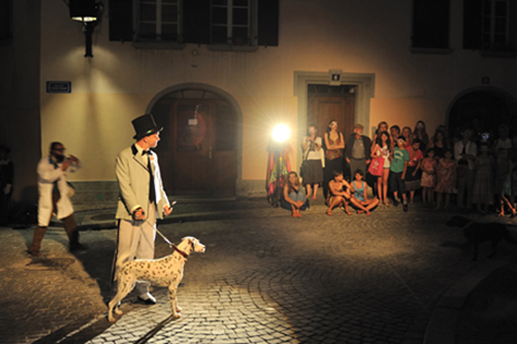 Th��tre: La rue du temps perdu, mise en sc�ne de Anne-C�cile Moser au Festival de la Cit�