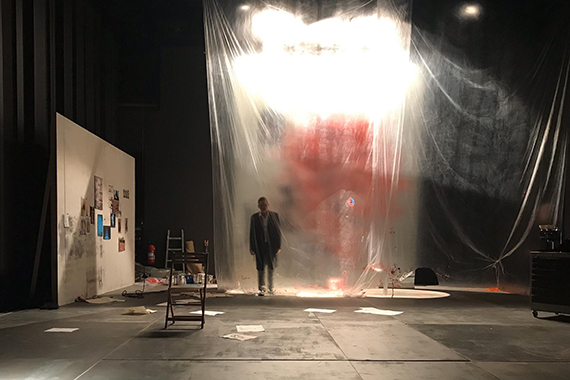 Th��tre: Tableau d'une ex�cution, de Howard Barker, mise en sc�ne de Vincent Bonillo, costumes Karine Dubois
