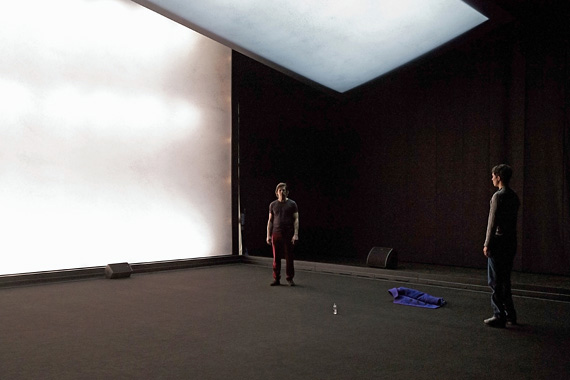 Th��tre: Je suis le vent, de Jon Fosse, mise en sc�ne de Guillaume B�guin, costumes Karine Dubois