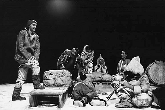 Th��tre: Sagigsisim�rnapok de Cie Krajewski, mise en sc�ne de Georges Brasey