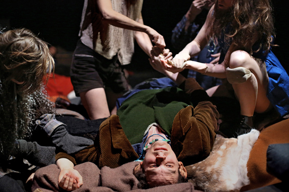 Th��tre: Le th��tre sauvage, de Jon Fosse, mise en sc�ne de Guillaume B�guin, costumes Karine Dubois, par la compagnie de nuit comme de jour